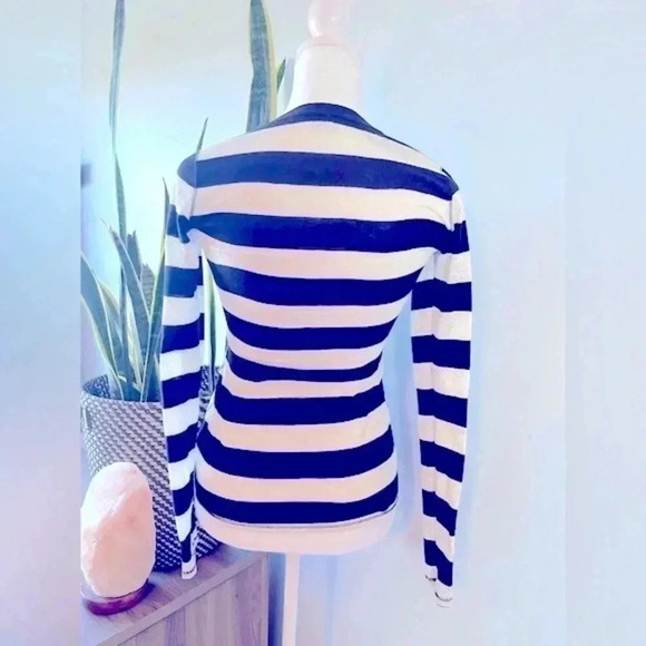 EXPRESS Black & White Stripe Long Sleeve Top Lace Pattern - Picture 2 of 3